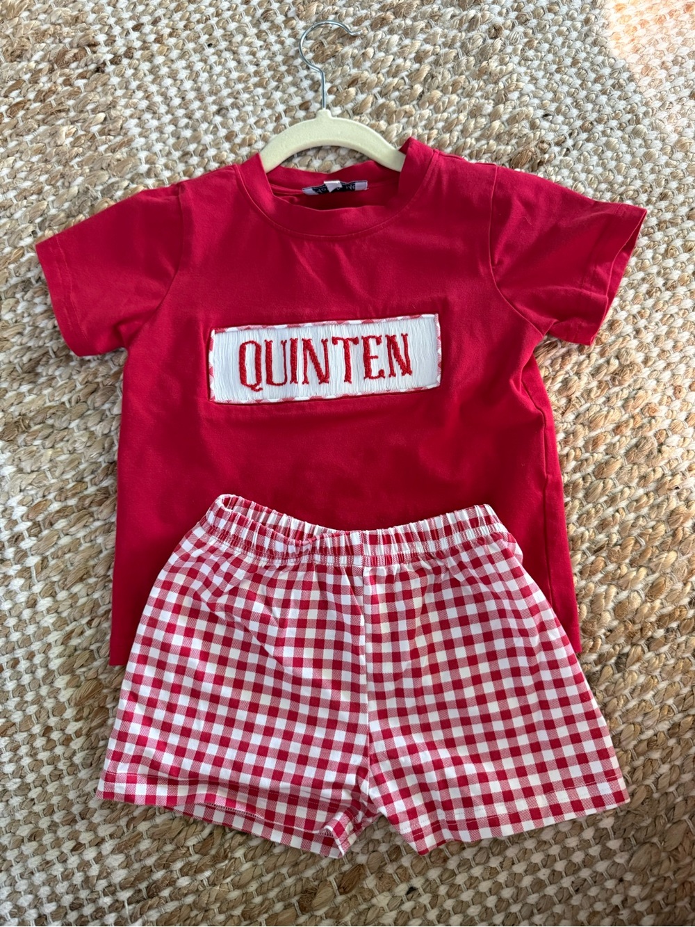 Red Smocked Tee & Gingham Shorts Set - 'Quinten' 3T
